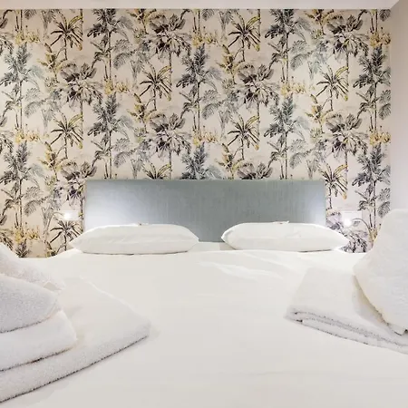 Tualighaker Hues Whg 01 アパート *