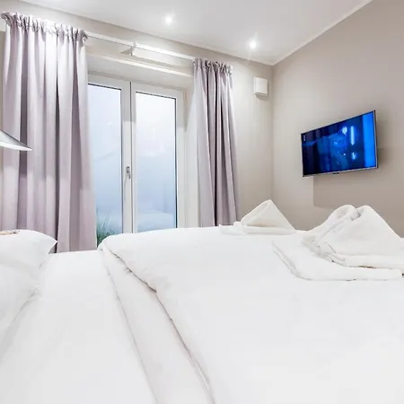 Tualighaker Hues Whg 01 アパート *